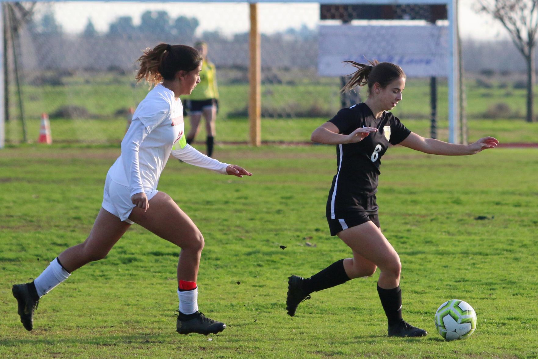 Fagundes’ goal downs Spartans, SP takes sole possession of first